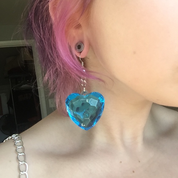 Heartbreaker Crystal Earrings - Picture 5 of 5